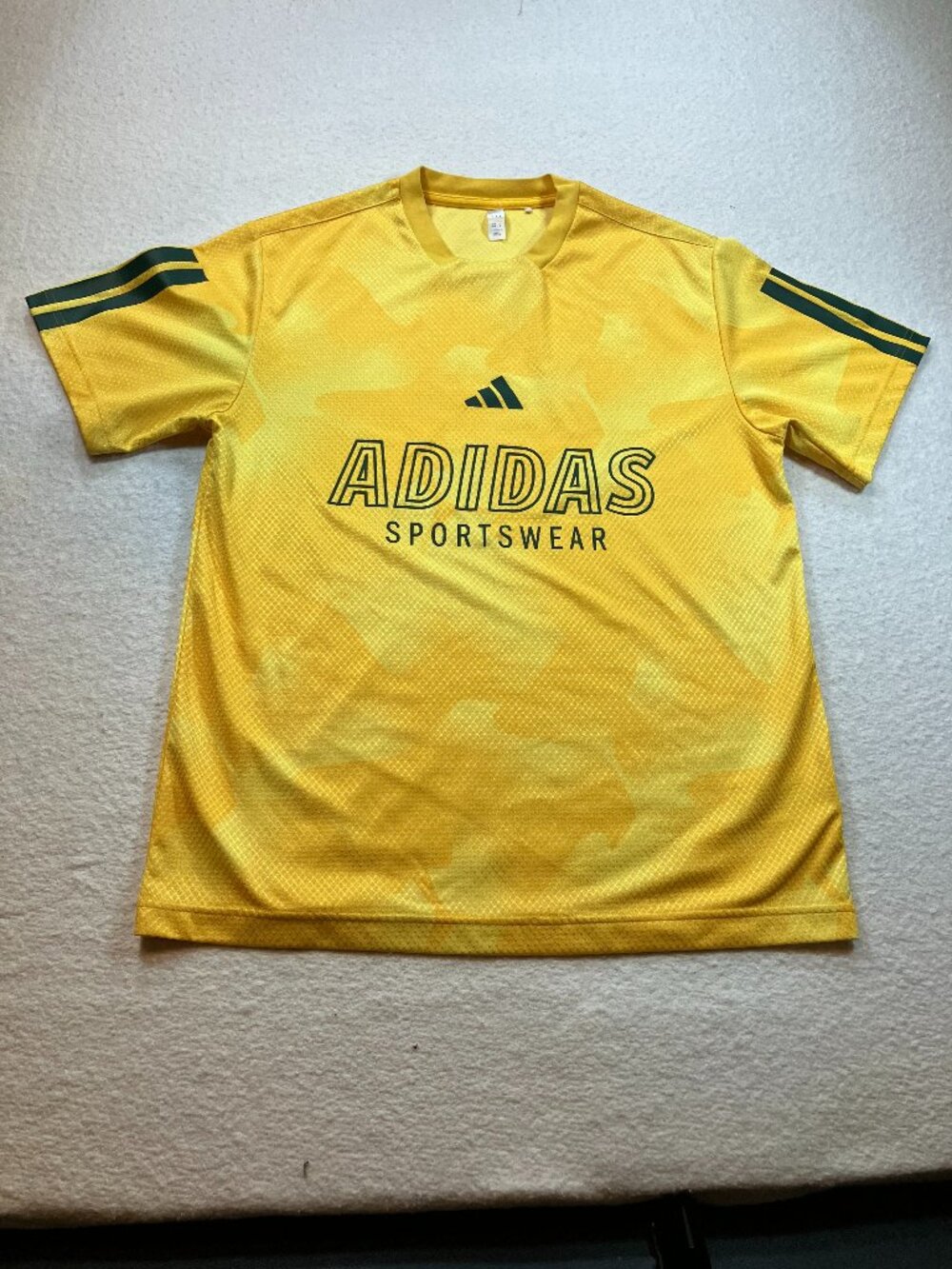Adidas Sportswear Yellow With Green Accents Soccer Jersey Sz‎ M